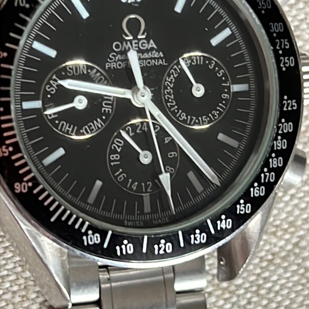 Blue and Silver Men's Watch (automatic)